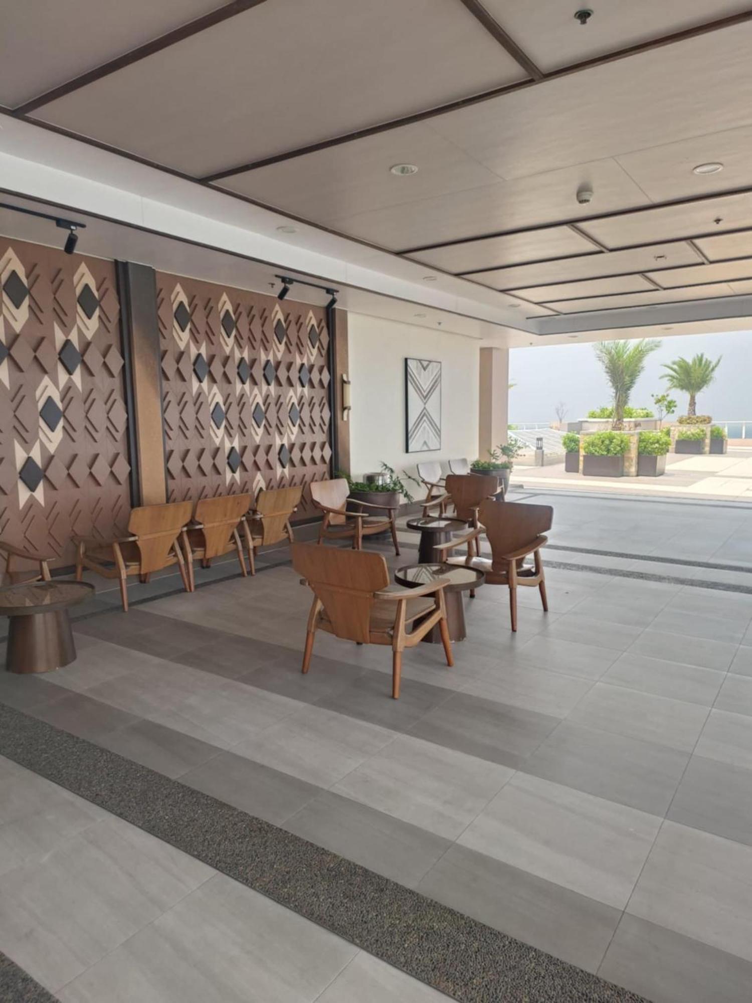 Infina Towers Aparthotel Quezon City Εξωτερικό φωτογραφία
